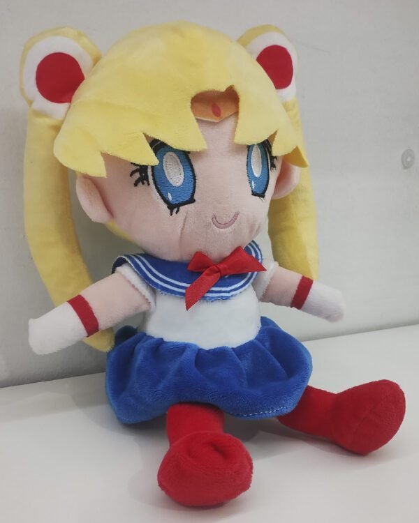 Peluche Sailor Moon, Serena
