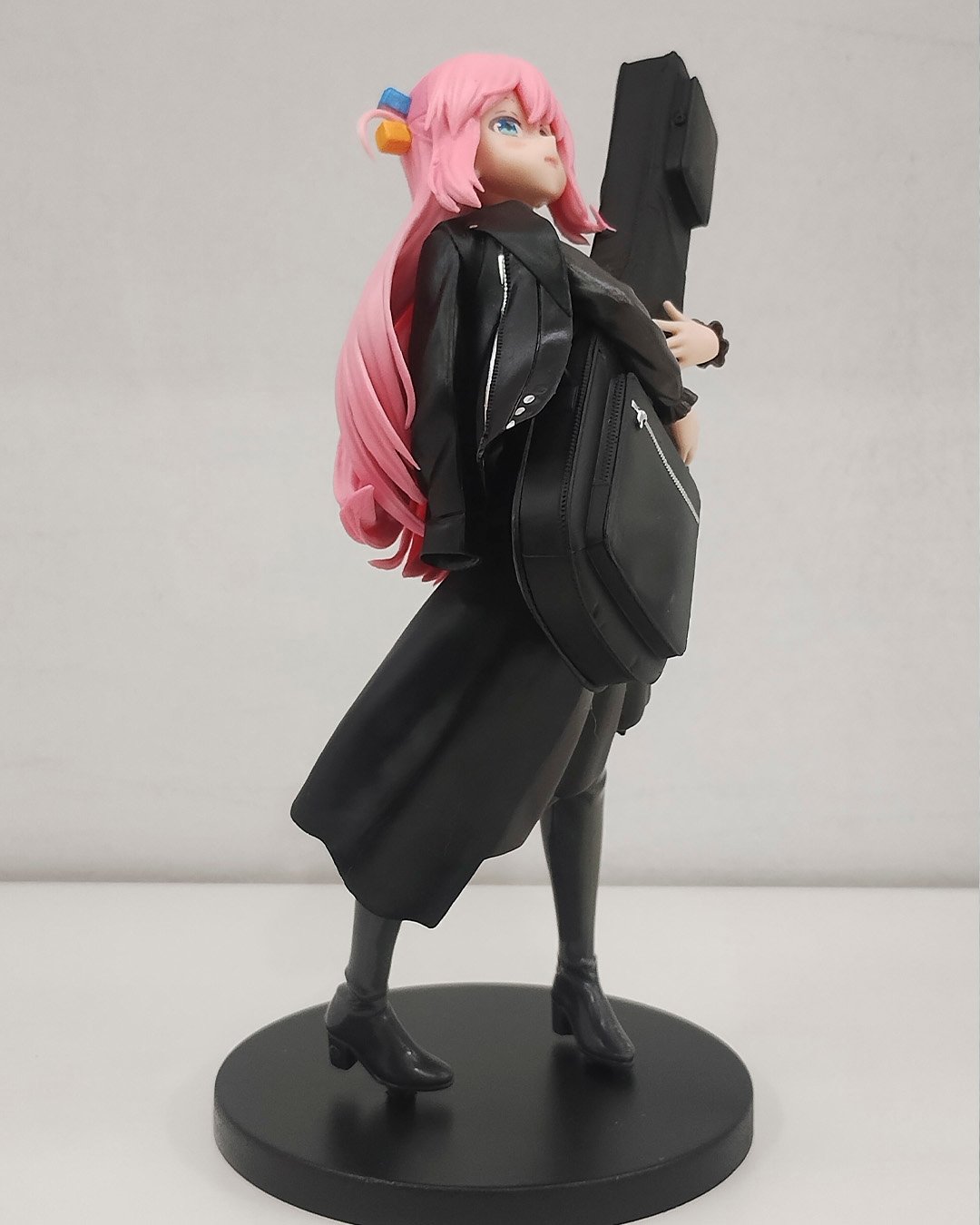 Figura Bocchi the Rock – Pixel and Prints